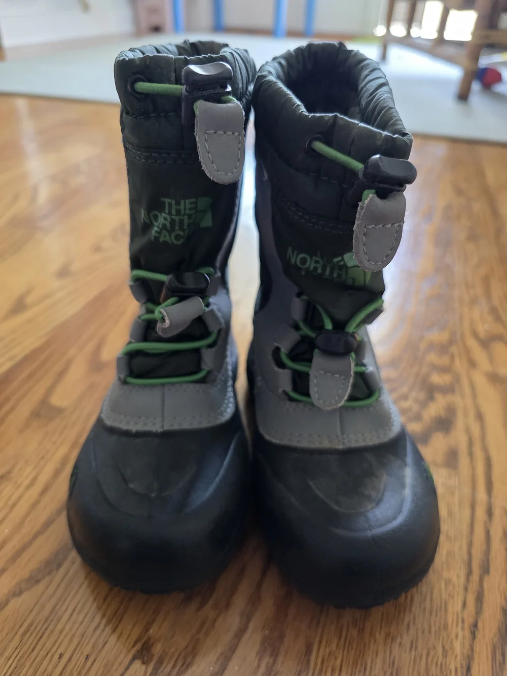 The North Face Kids' Green & Gray Winter Snow Boots